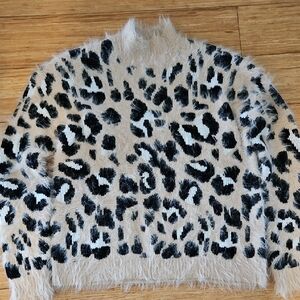 Gianni Bini Fuzzy Black and Cream Animal Print Sweater